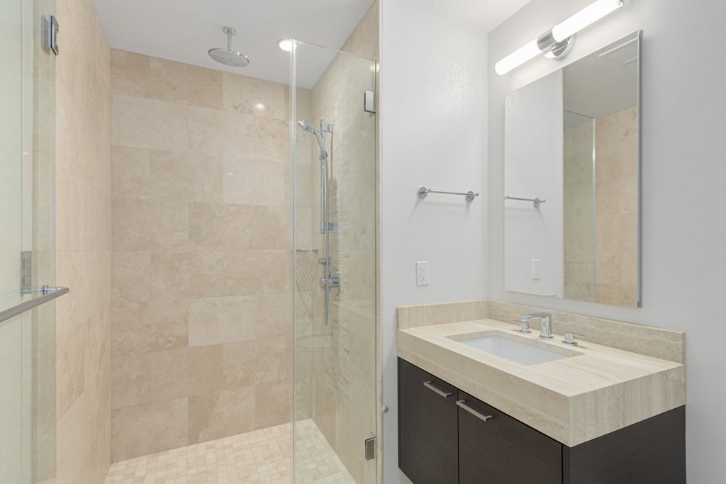 1 Franklin St # 2101