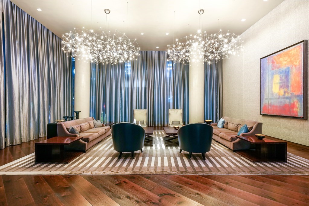 1 Franklin Street # 3903