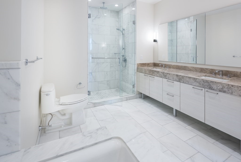 1 Franklin Street # 3903