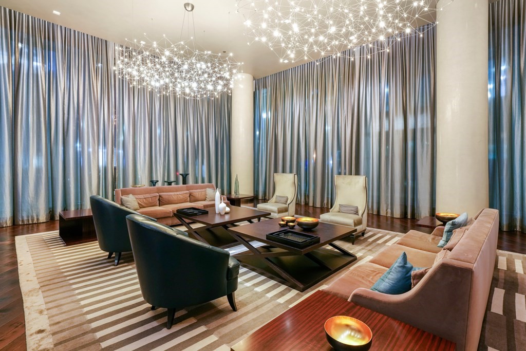 1 Franklin Street # 3903