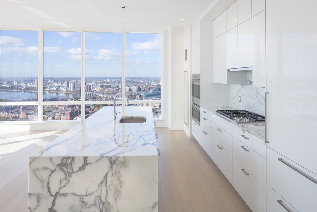 1 Franklin Street # 3903