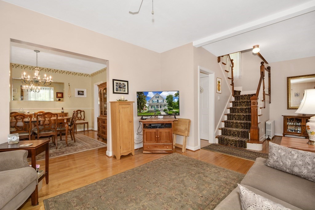 27 Elmwood Street