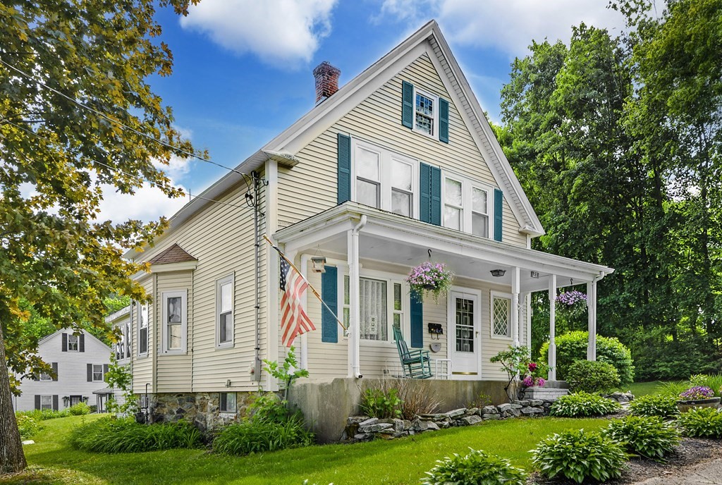 27 Elmwood Street