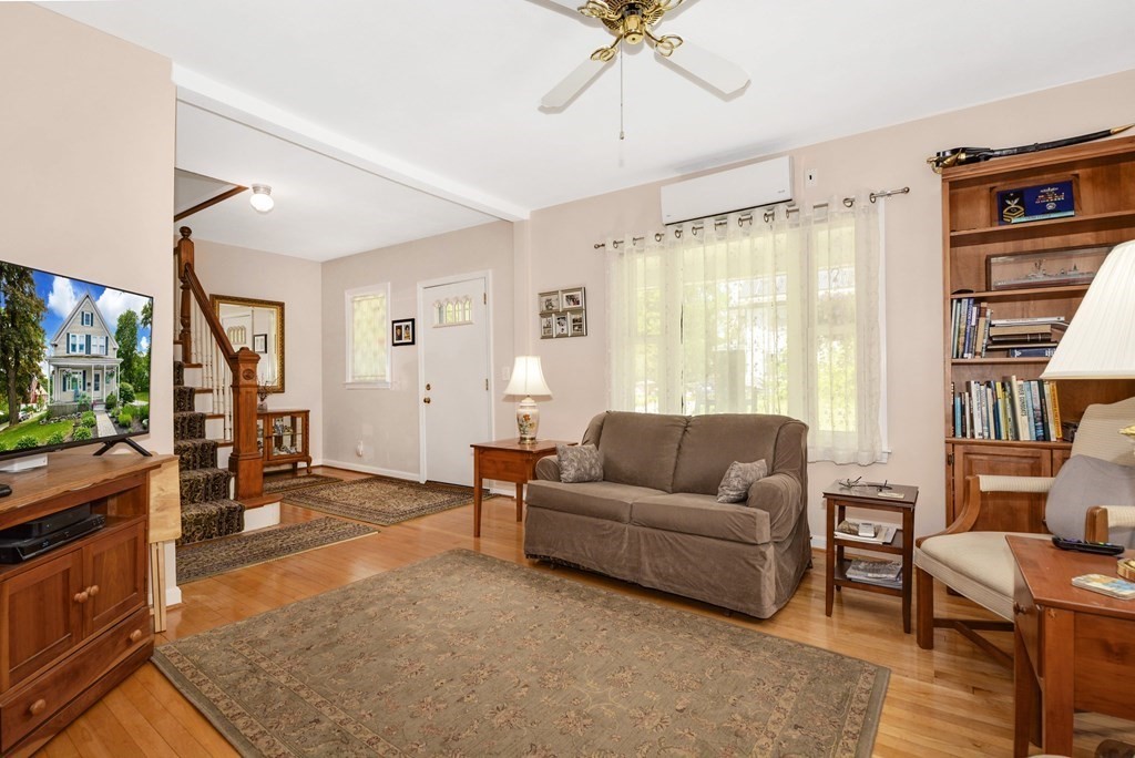 27 Elmwood Street