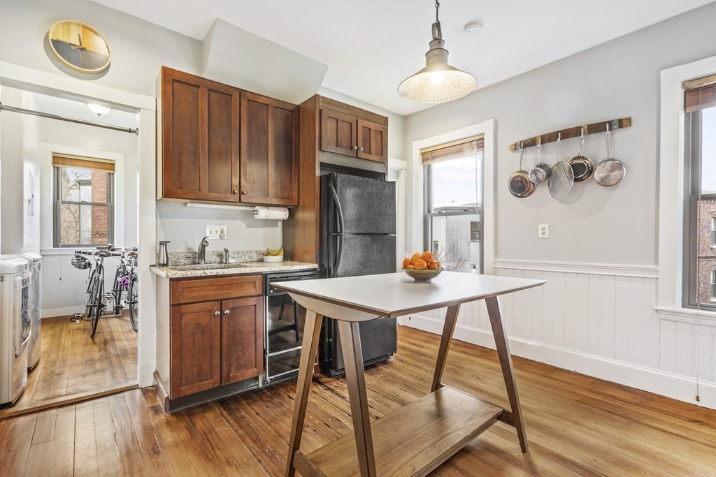 5 Sylvia Street # 2