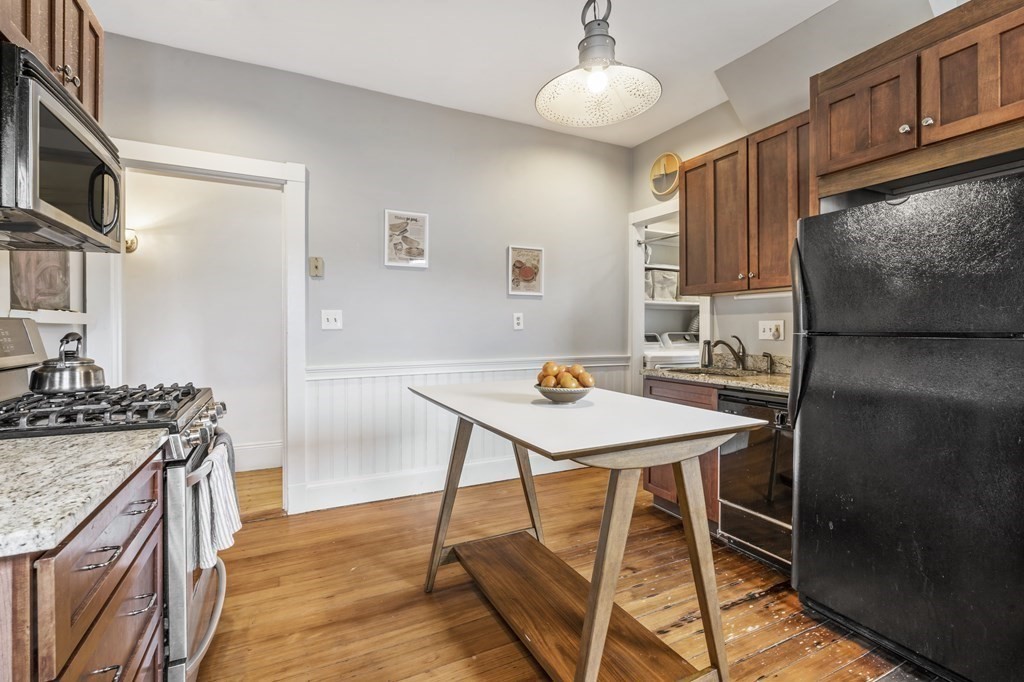 5 Sylvia Street # 2