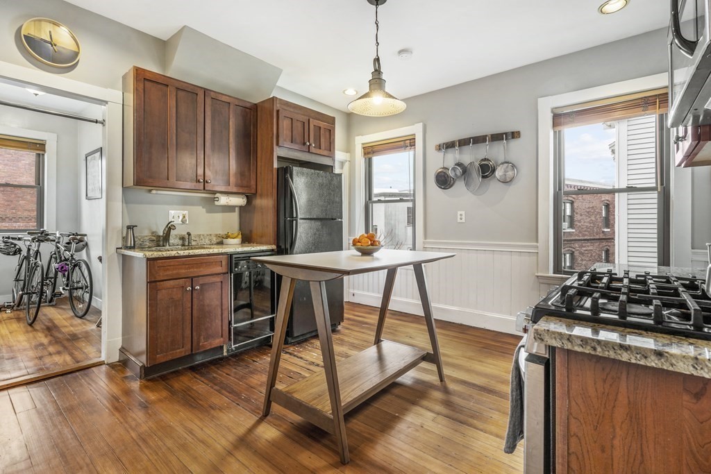 5 Sylvia Street # 2