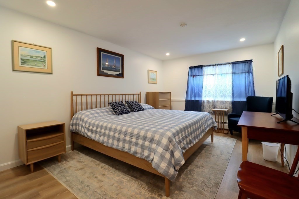 2 Fernview Ave # 8