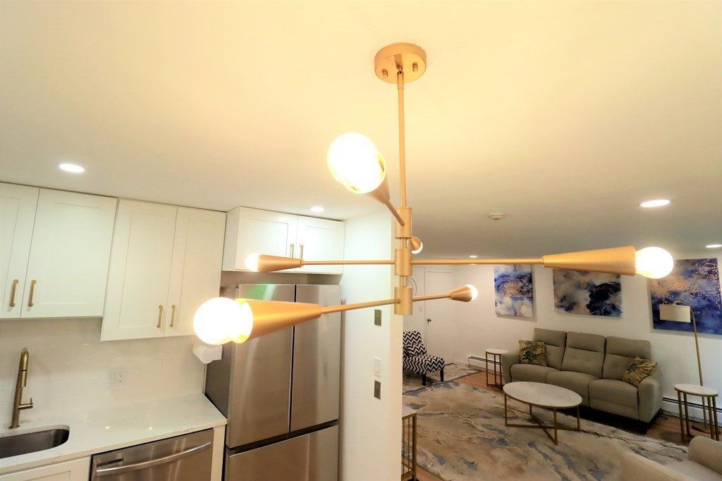 2 Fernview Ave # 8