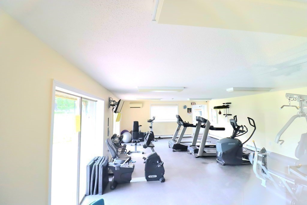 2 Fernview Ave # 8