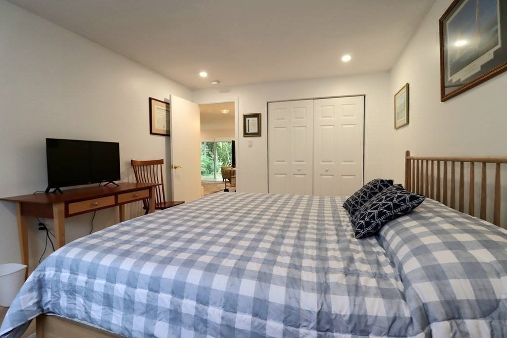 2 Fernview Ave # 8