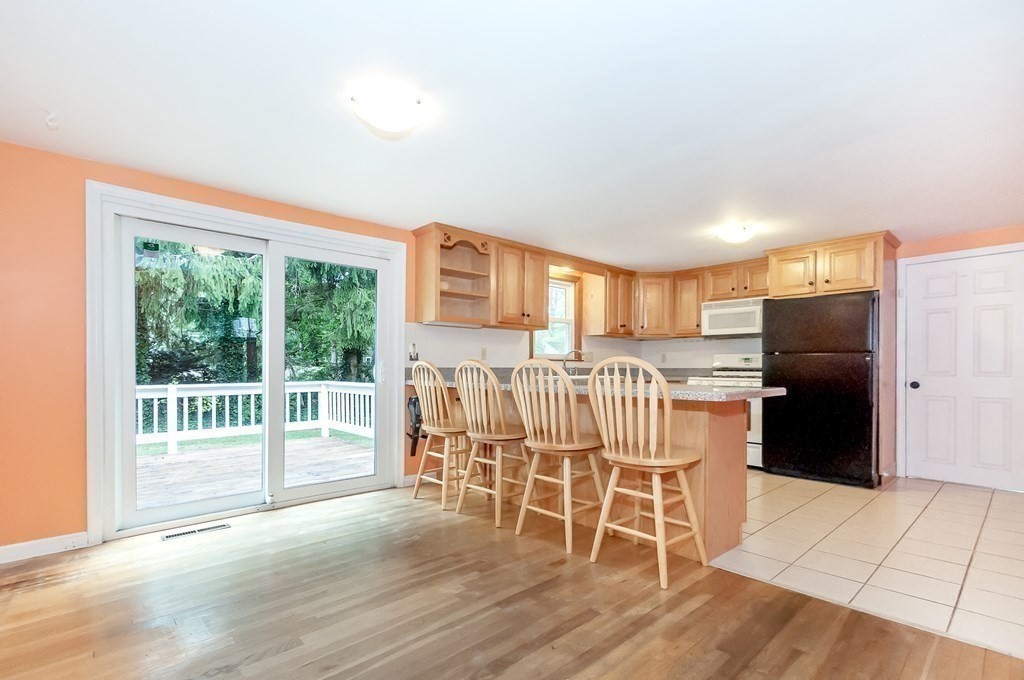 64 Taft Rd