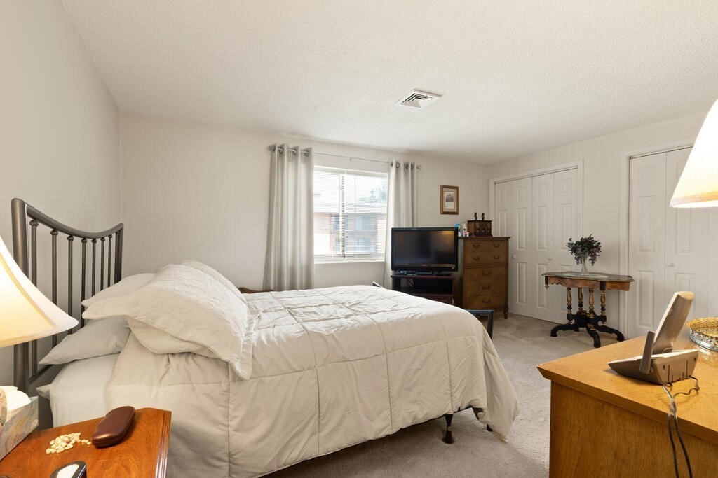 181 Littleton Rd # 212