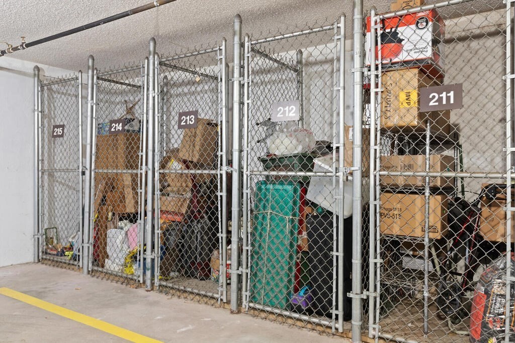 181 Littleton Rd # 212