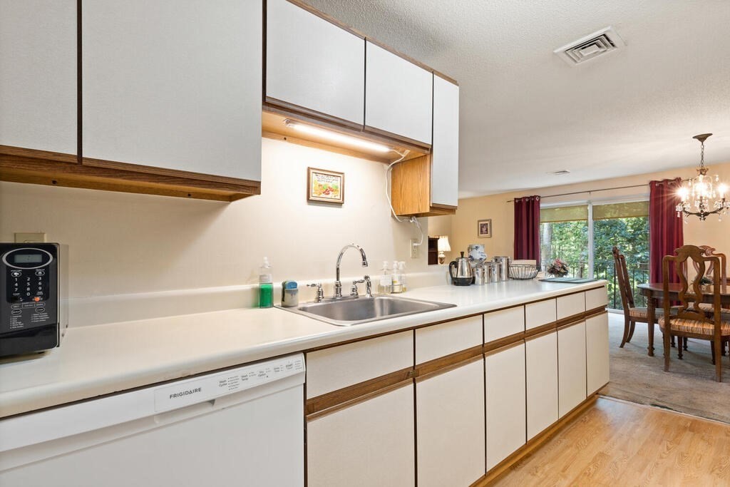 181 Littleton Rd # 212