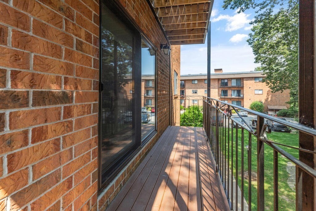 181 Littleton Rd # 212