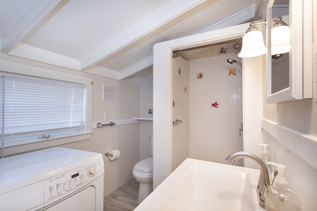 10 Margin Court # 10