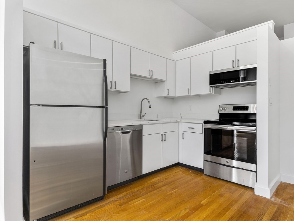 150 Appleton St # 3D