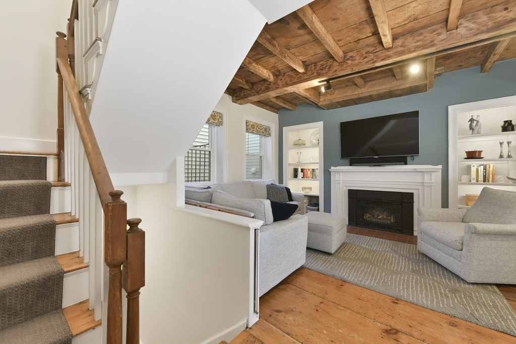 229-231 Main St # 3
