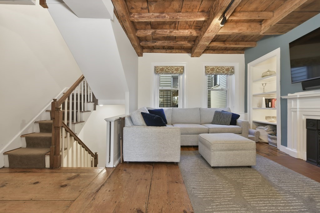 229-231 Main St # 3
