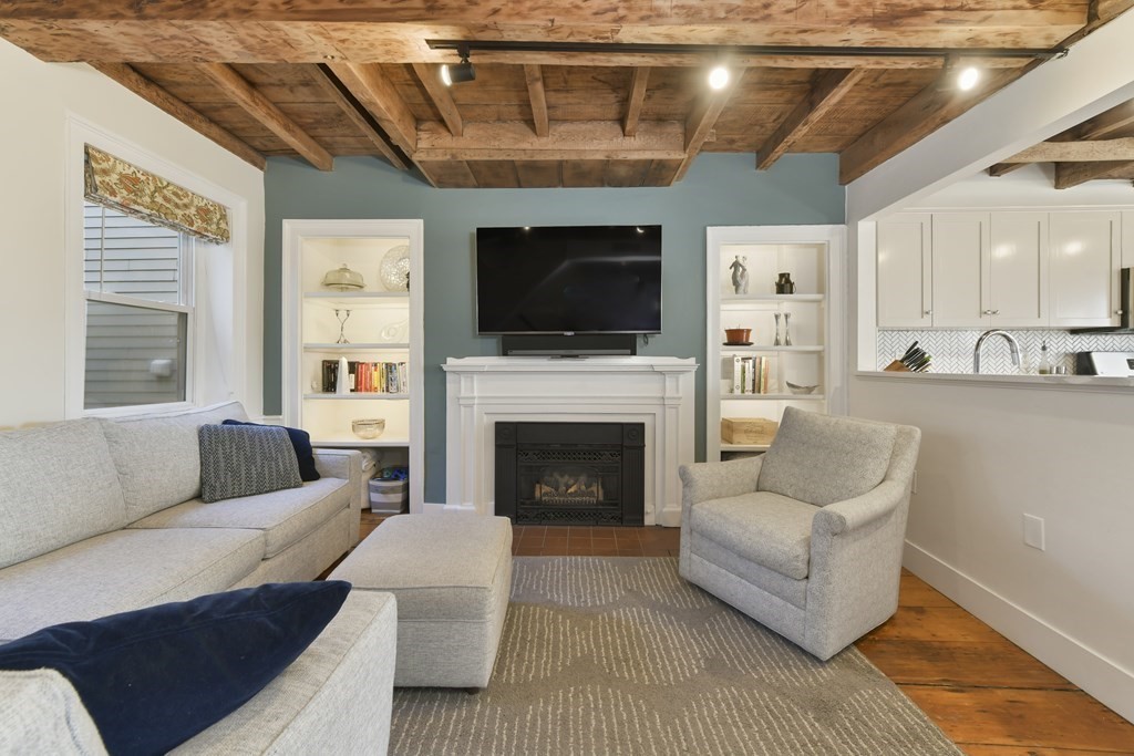 229-231 Main St # 3