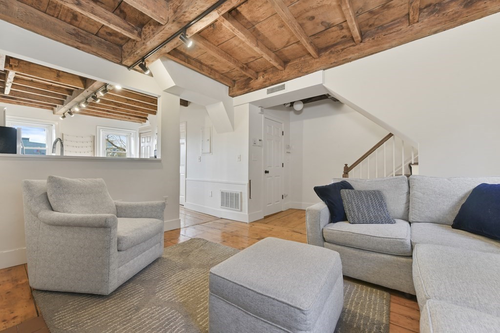229-231 Main St # 3