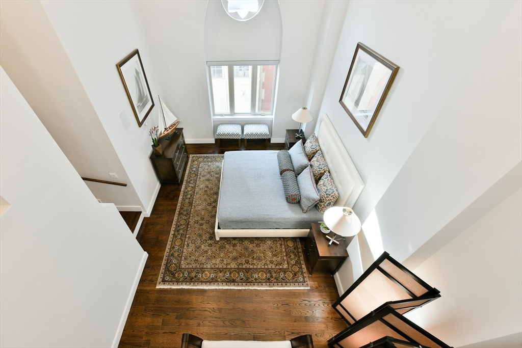 225 Dorchester St # 10