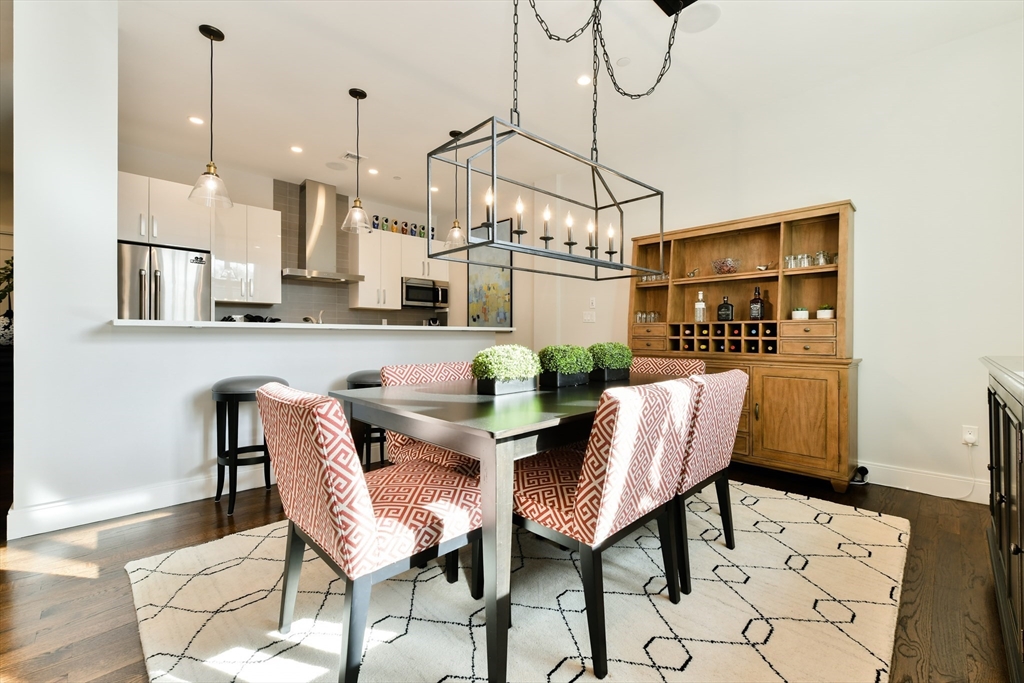 225 Dorchester St # 10