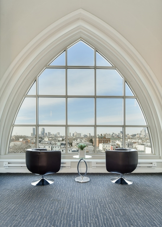 225 Dorchester St # 10