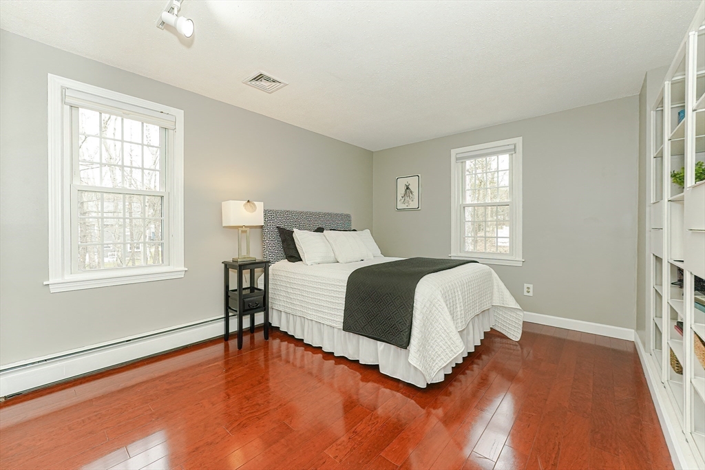 28 Barnstable Road