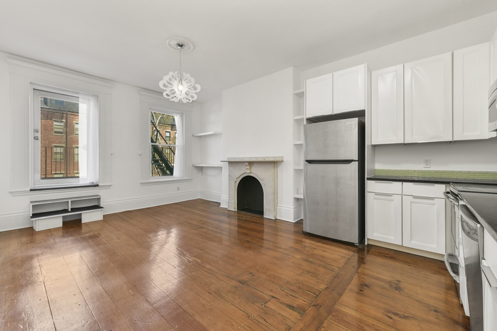 67 Rutland Street # 2