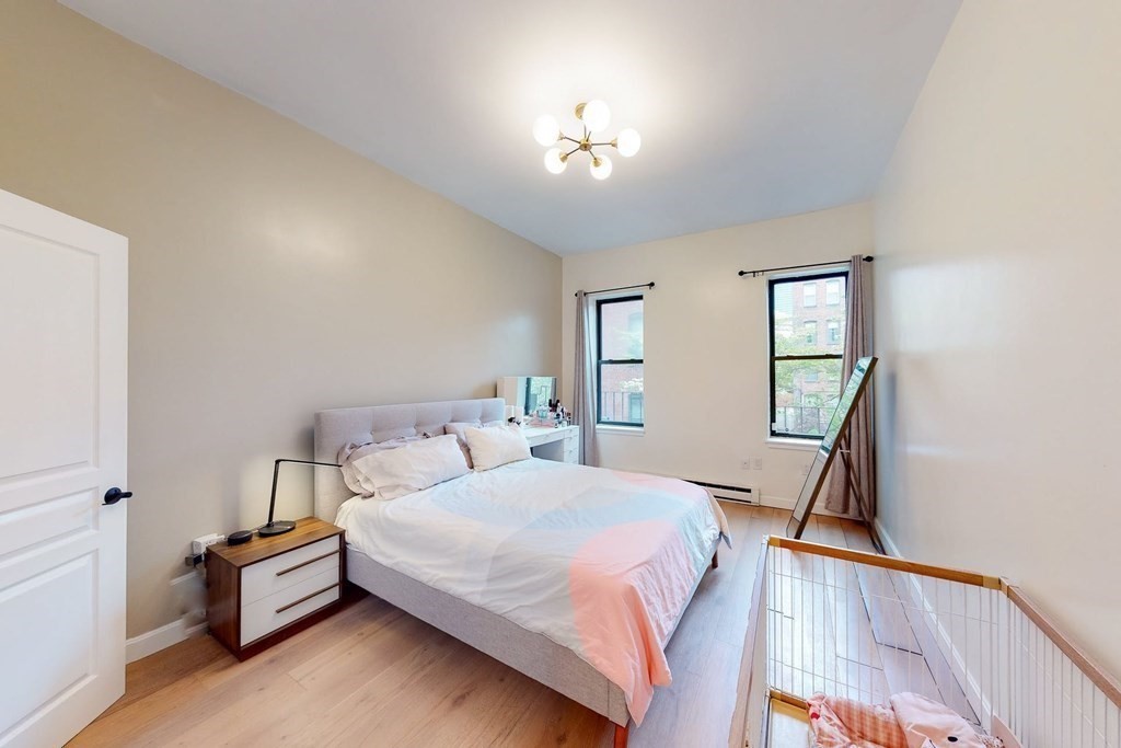 247 W Newton St # 247