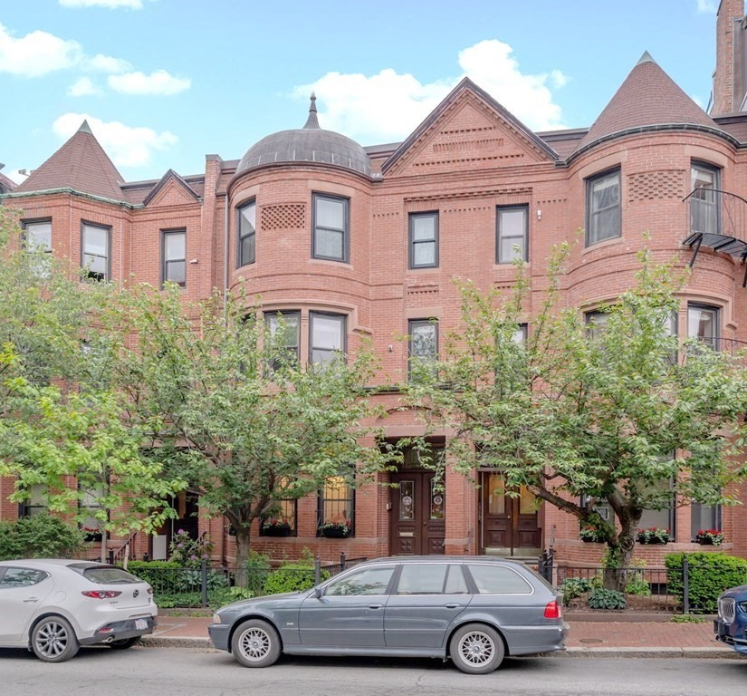 247 W Newton St # 247