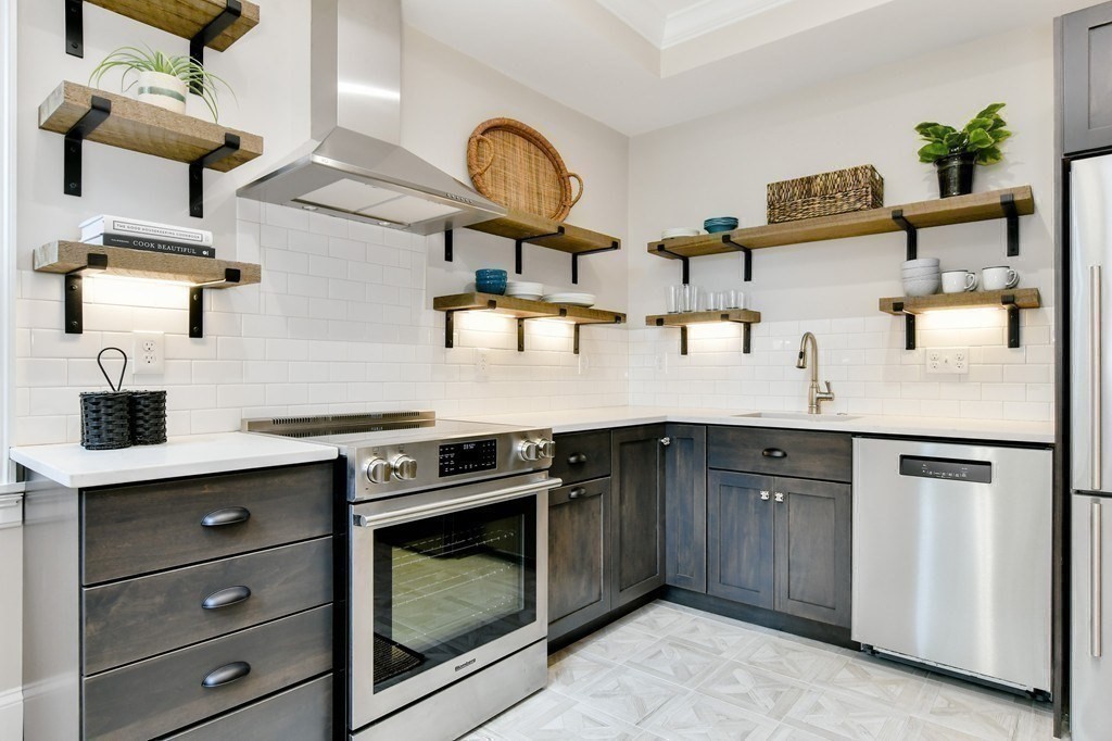 306 Commonwealth Ave # 5