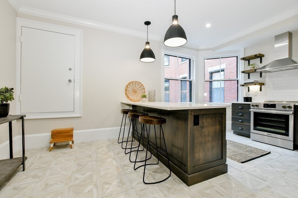 306 Commonwealth Ave # 5