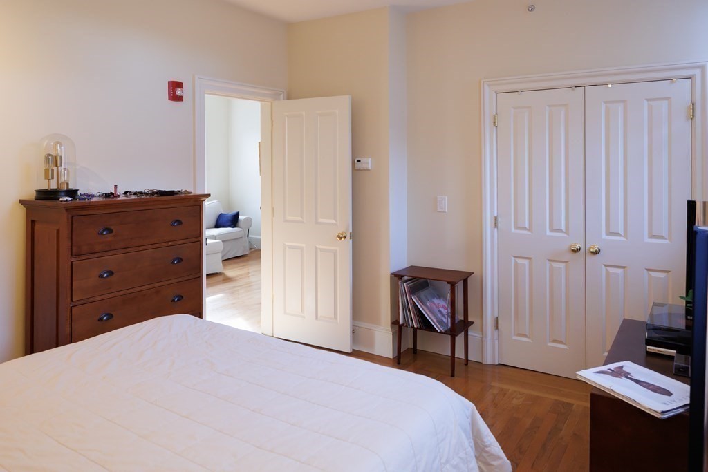 404 Marlborough Street # 7