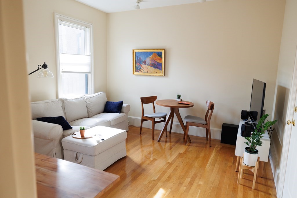 404 Marlborough Street # 7