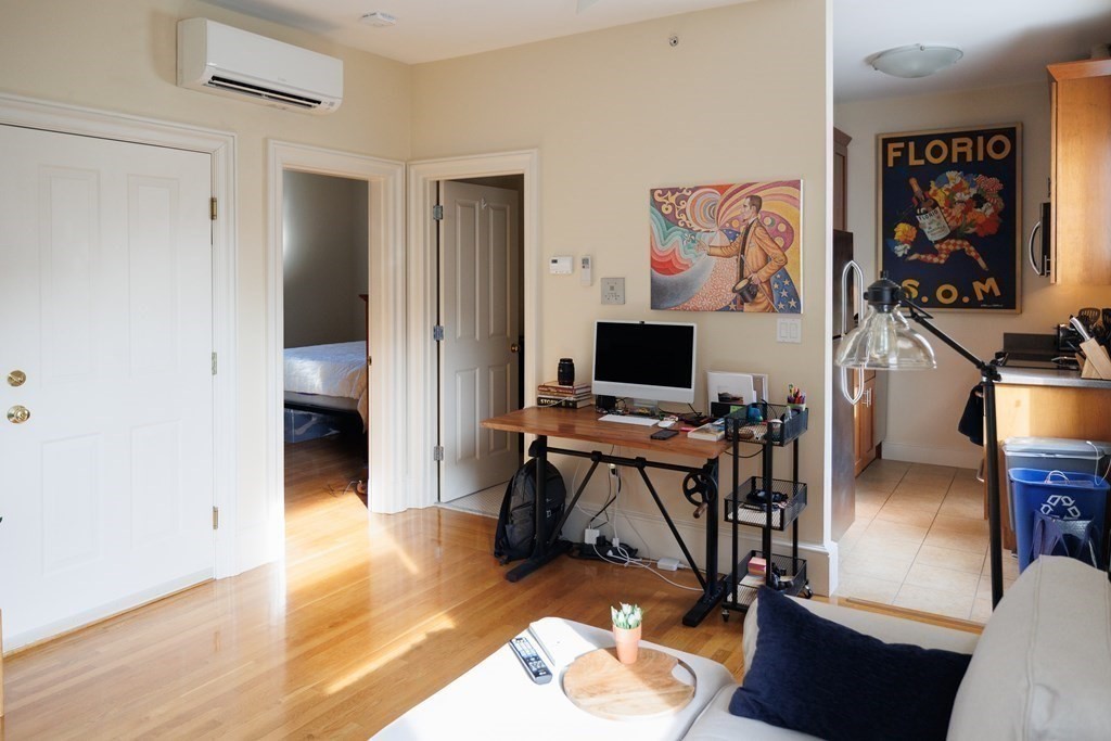 404 Marlborough Street # 7