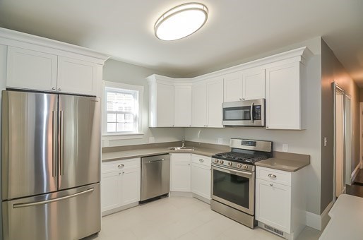 25 Saint Marks Rd # 1