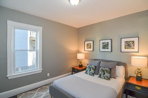 25 Saint Marks Rd # 1