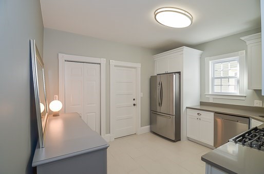 25 Saint Marks Rd # 1