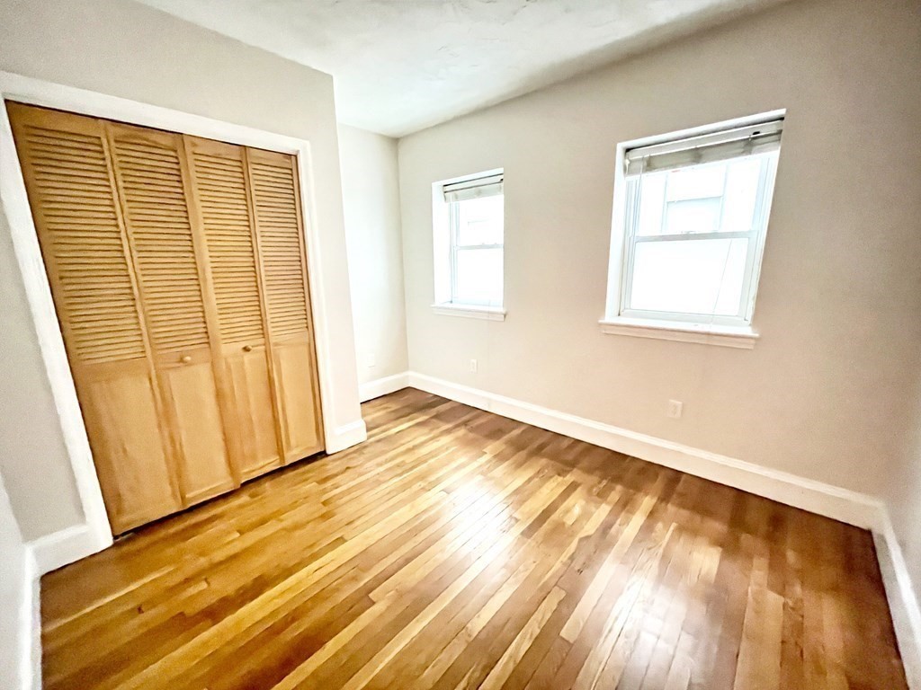 182 Cottage St # 101