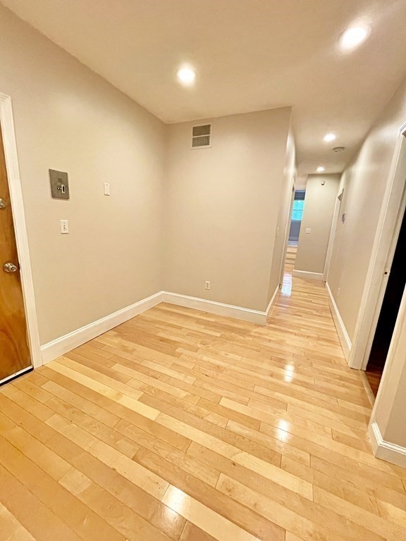 182 Cottage St # 101