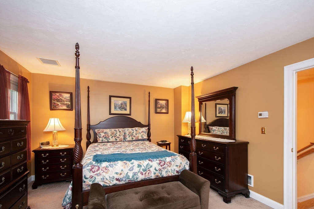53 Hemlock Cir # 53