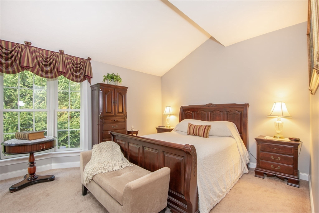 53 Hemlock Cir # 53
