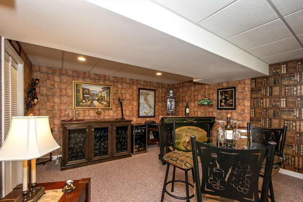 53 Hemlock Cir # 53