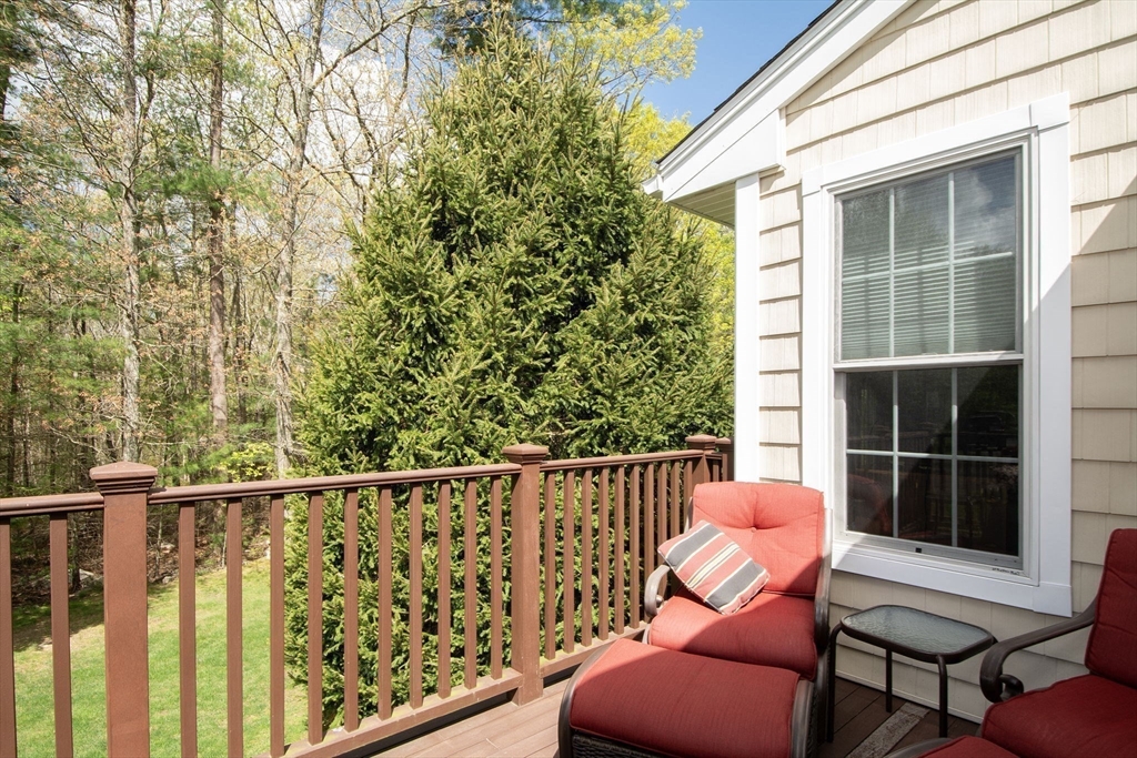 53 Hemlock Cir # 53