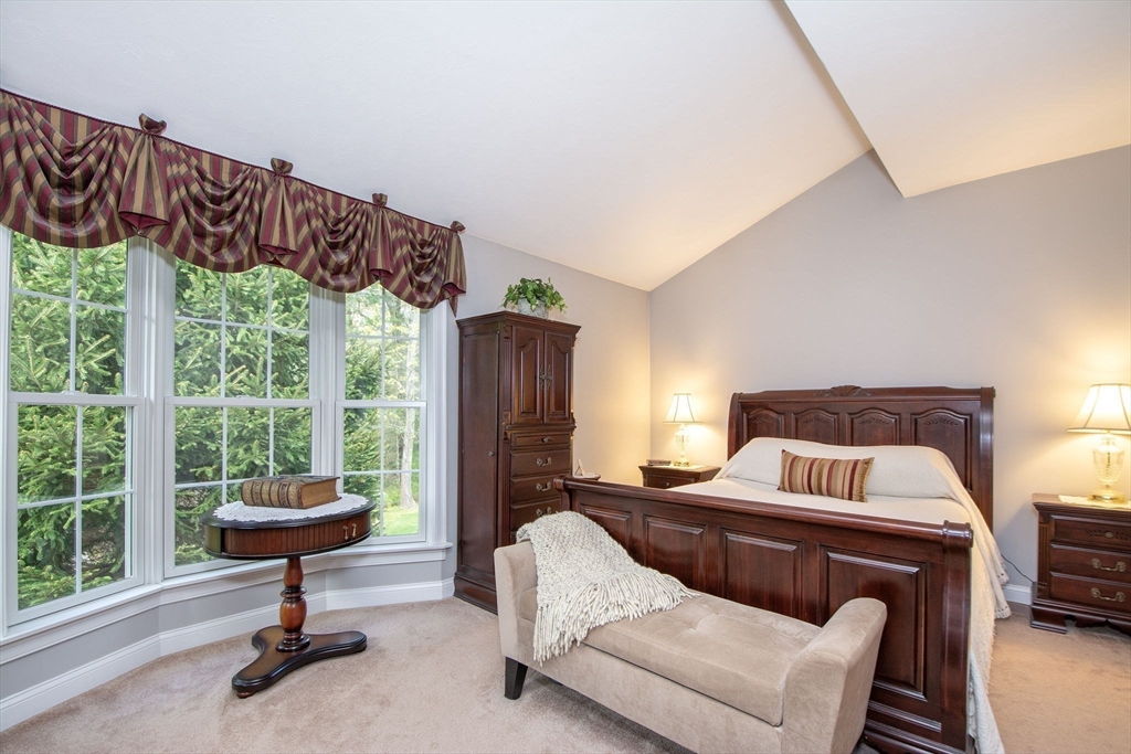 53 Hemlock Cir # 53