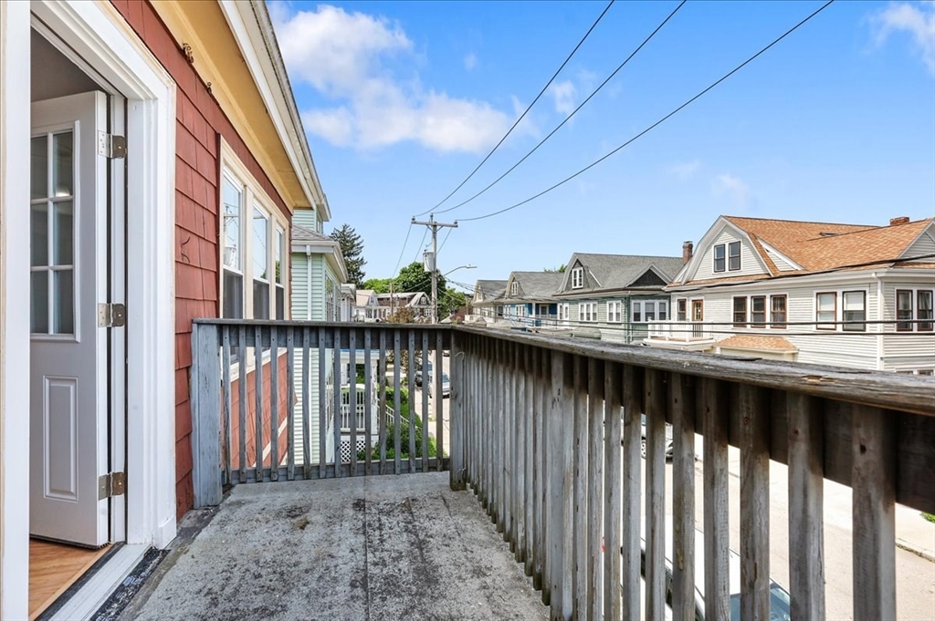 16 Glenrose Rd # 2