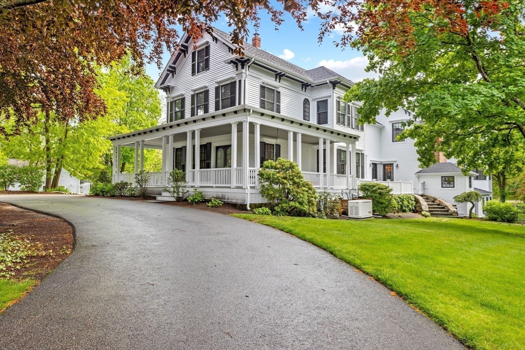 193 S Main St